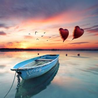 Boat Heart Balloons-copyright Jenny Sturm/AdobeStock.com