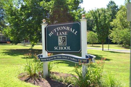 Buttonball Lane School