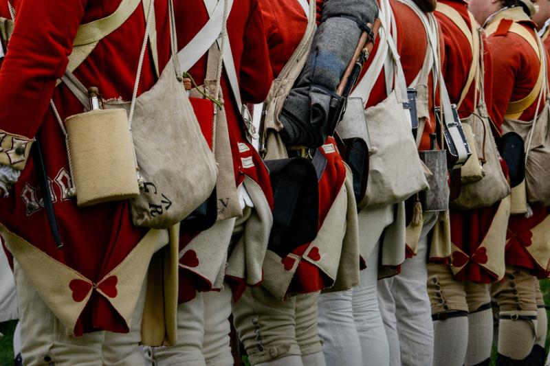 Revolutionary War Reenactment-Fotolia-c Peter